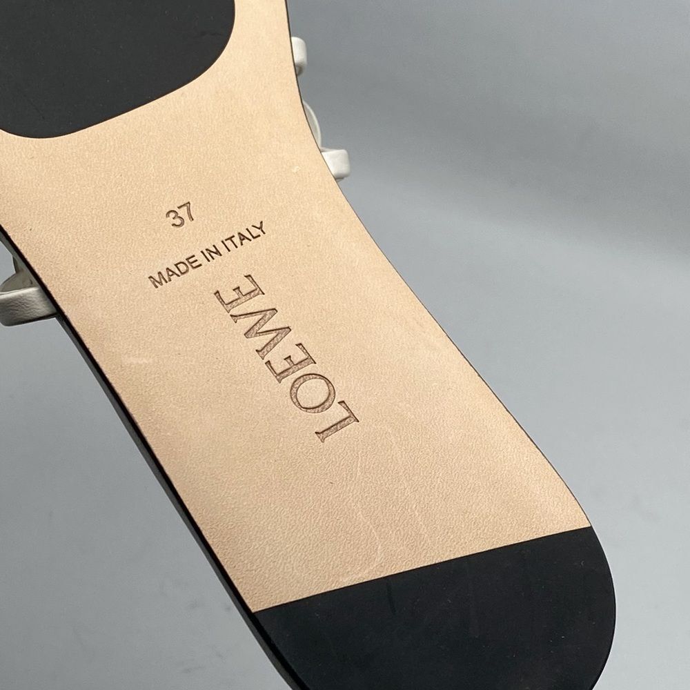 Loewe Petal Anagram slide in soft calfskin size 37 - Picture 16 of 16